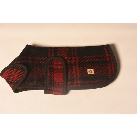 Chilly Dog Red and Black Plaid Wool Dog Blanket Winter Coat Sizes XS-XXL - Picture 2 of 3